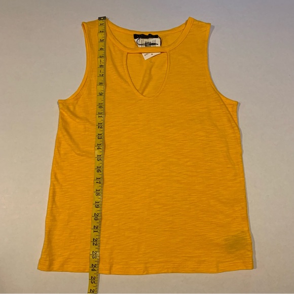 New Sanctuary Women’s Yellow cutout tank Size XS - Picture 8 of 10